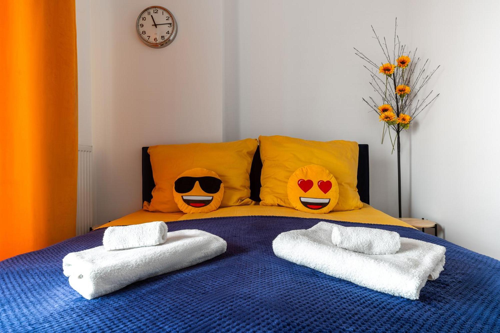 Wola Tower Apartment