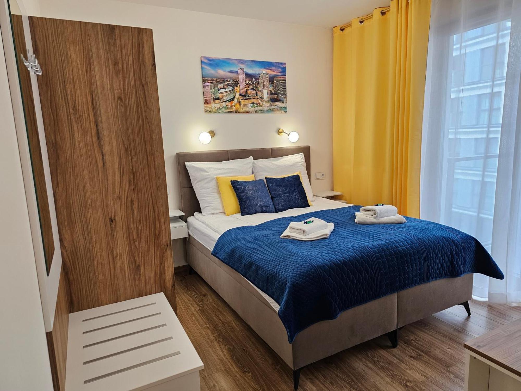 Wola Tower Apartment