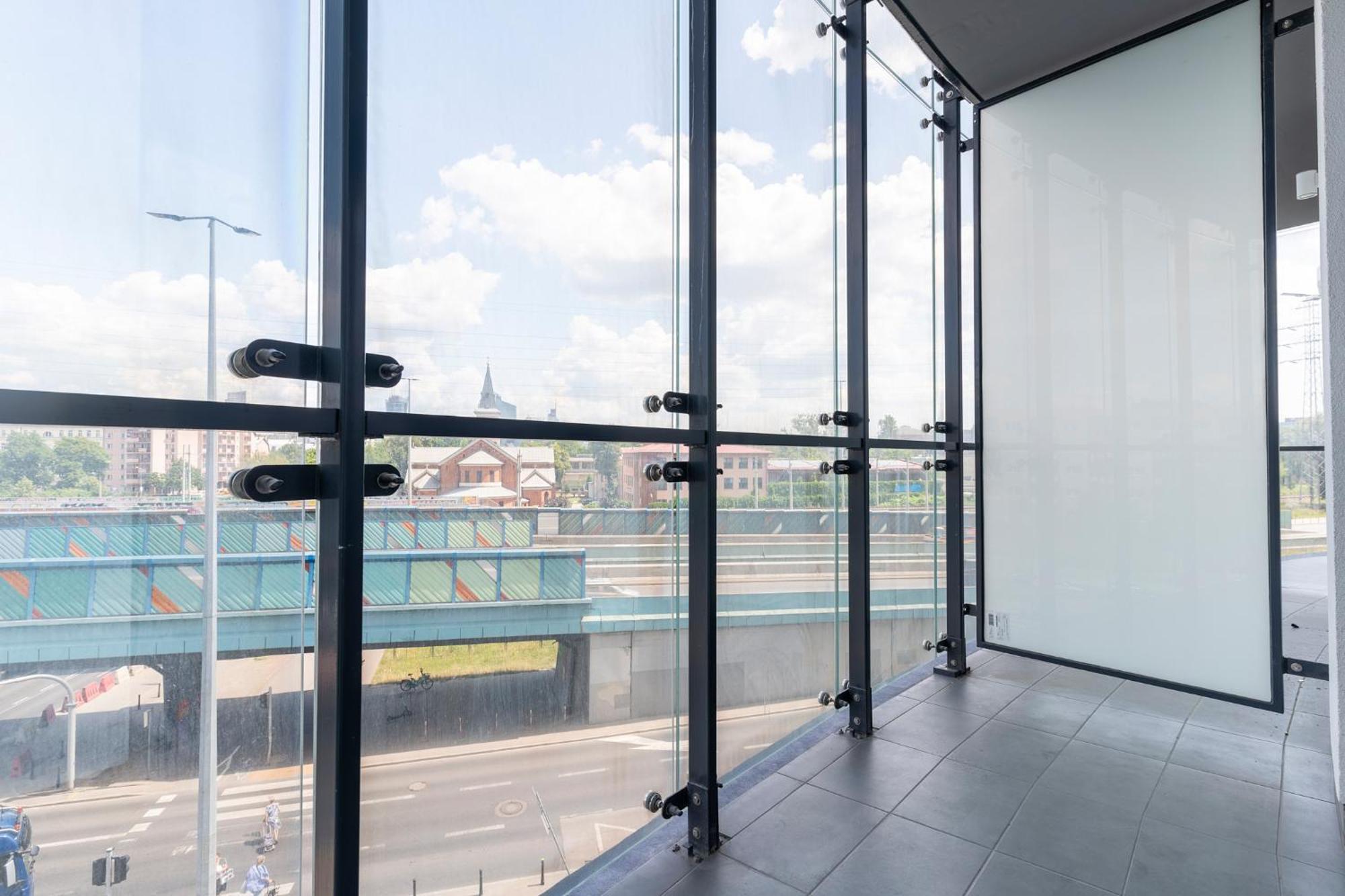 Apartment Wola Tower *
