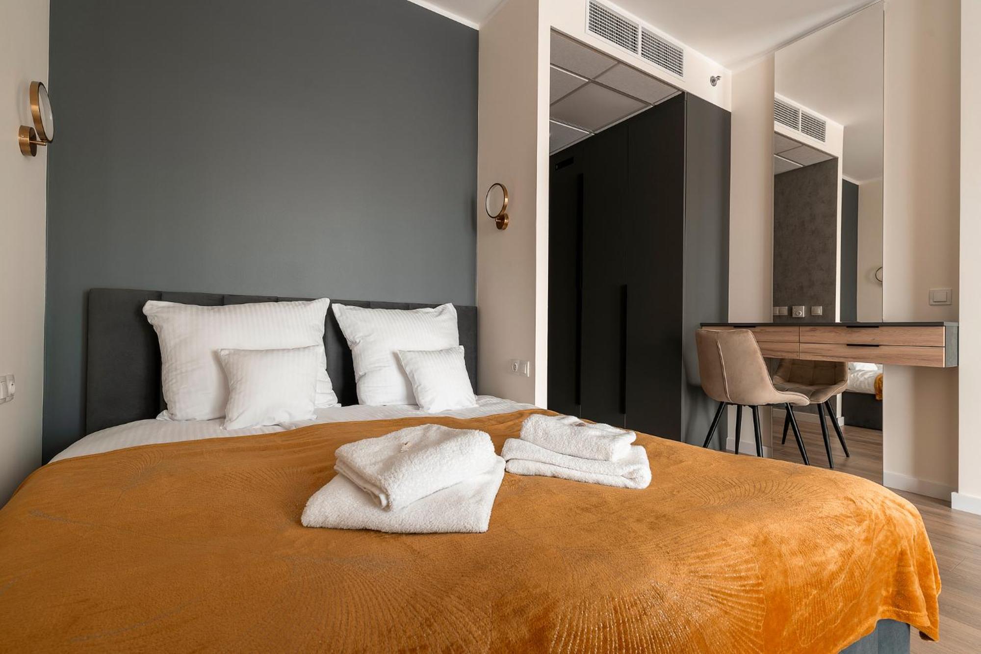 Apartment Wola Tower *
