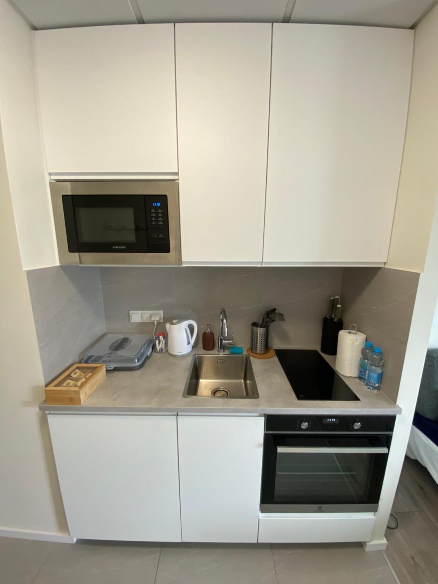 Apartment Wola Tower Warschau